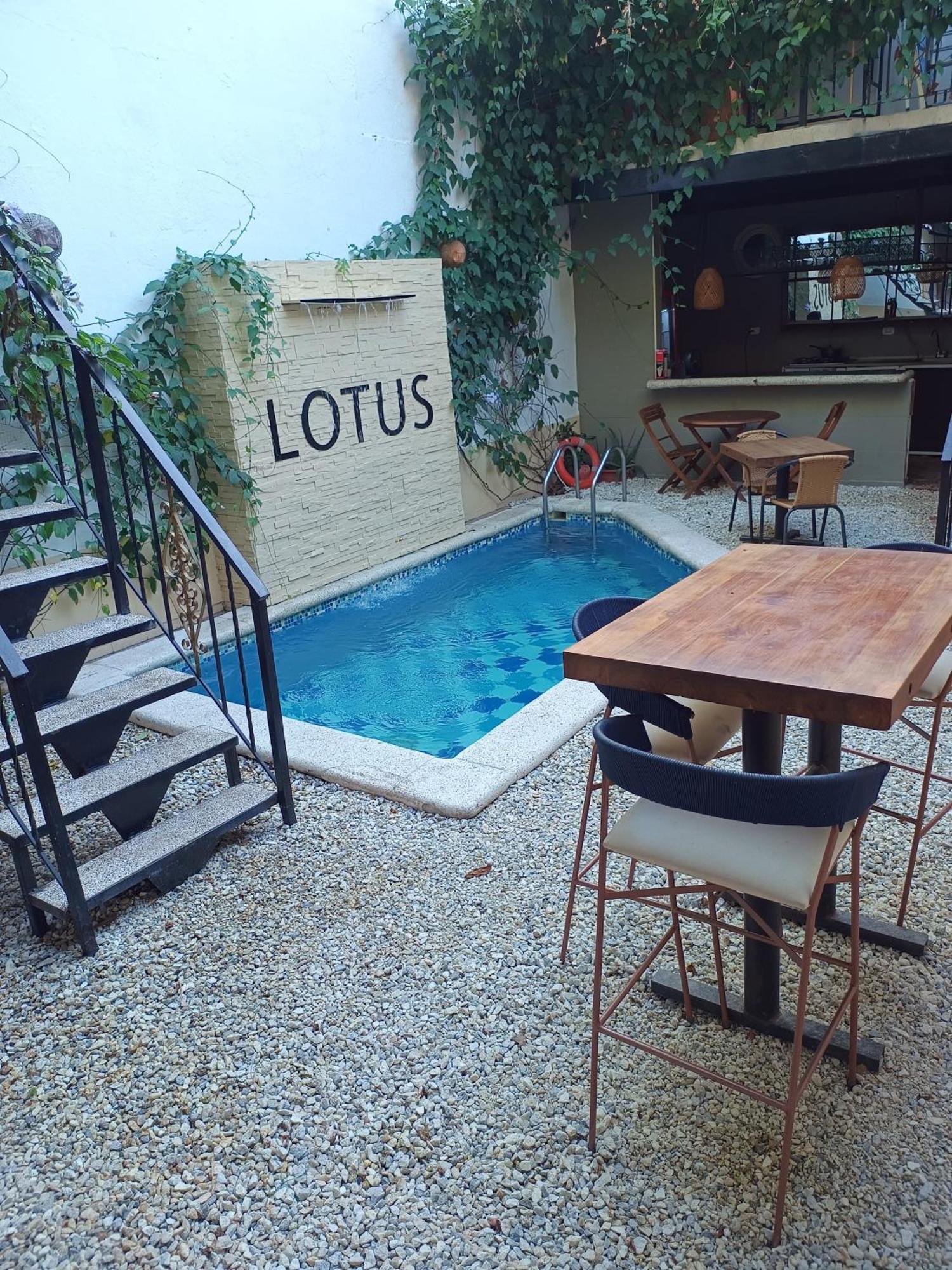 Lotus Central Hotel Santa Marta  Eksteriør billede